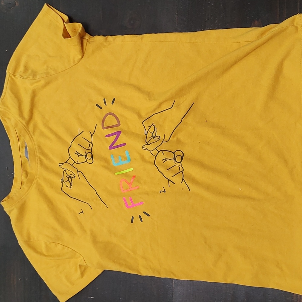Girls t-shirt